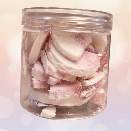 Freeze-dried mango ice cream